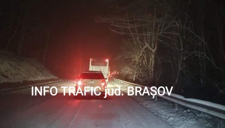 BRAȘOV. Trafic blocat pe DN 13 5 | MyTex.ro