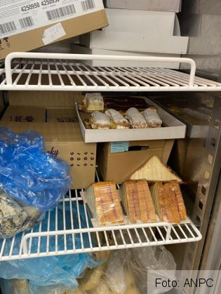 ANPC, amenzi de peste 770.000 de lei, în urma controalelor făcute în supermarket-uri, într-o singură zi (Galerie FOTO) 23 | MyTex.ro