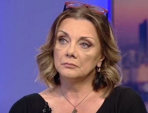 Actrița Carmen Tănase: „E un miracol că lumea n-a înțeles de doi ani de zile în ce minciună trăim” 5 | MyTex.ro