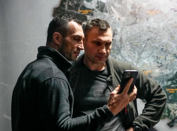 Frații Klitschko, vânați de mercenarii ruși 5 | MyTex.ro