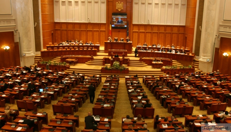 plenparlament.jpg