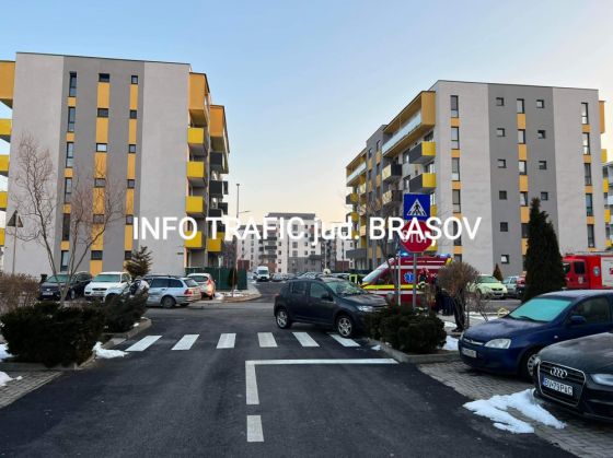 BRAȘOV. Accident cu o victimă, pe str. Pelicanului (FOTO) 9 | MyTex.ro