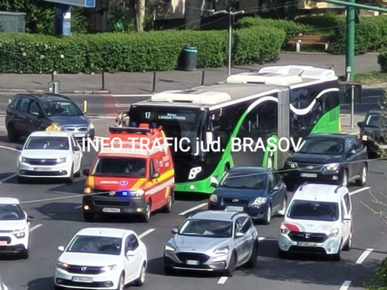 BRAȘOV. Accidentare într-un autobuz RATBV, pe strada Mihail Kogălniceanu 7 | MyTex.ro