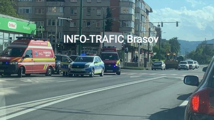 BRAȘOV. ULTIMA ORĂ. Blocaj pe str. Hărmanului, în urma unui eveniment rutier / Update: Accident cu două victime 7 | MyTex.ro