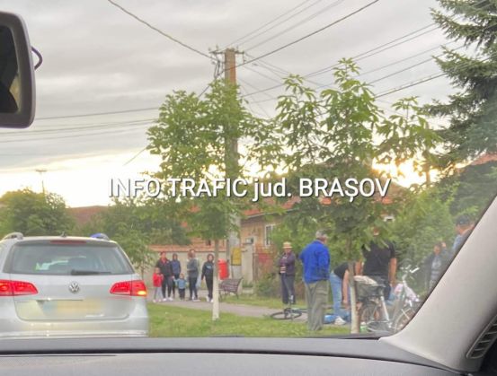 BRAȘOV. Accident de bicicletă, pe... trotuar, la Prejmer 5 | MyTex.ro