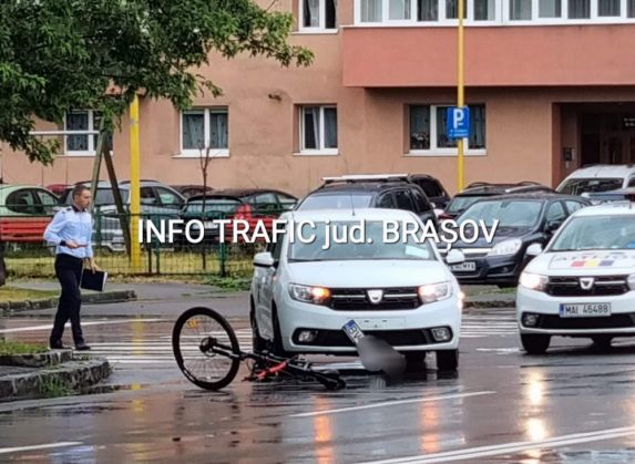 BRAȘOV. ULTIMA ORĂ. Accident în intersecție 5 | MyTex.ro