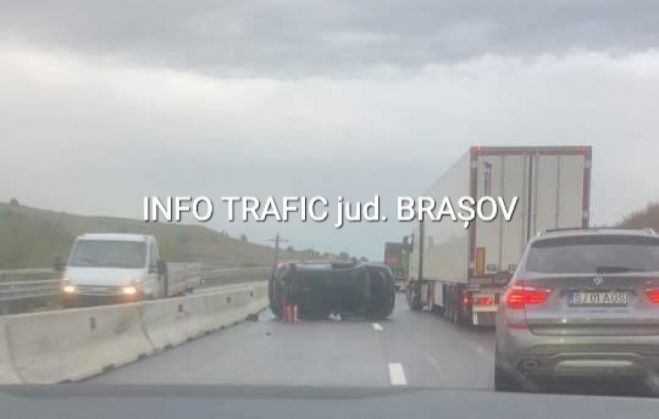 BRAȘOV. Autoturism răsturnat pe DN 13 5 | MyTex.ro