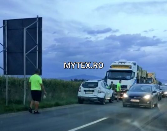Update. BRAȘOV. Trei autoturisme implicate în evenimentul rutier de pe drumul spre Tărlungeni 11 | MyTex.ro