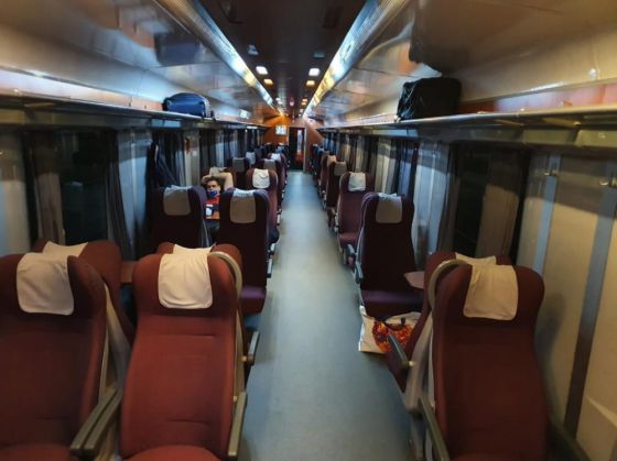 Biletele de tren, mai scumpe de azi. Cât costă drumul BRAȘOV-București 5 | MyTex.ro