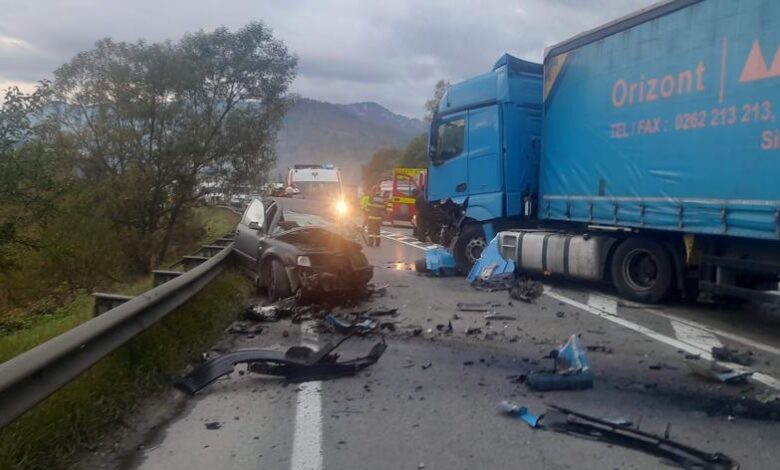 Tânăr de 26 de ani, decedat într-un accident pe DN17 1 Tânăr de 26 de ani decedat | MyTex.ro