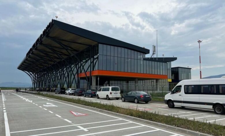 Aeroport, Aeroportul Brașov, AIBG, terminal aeroport, Brașov,