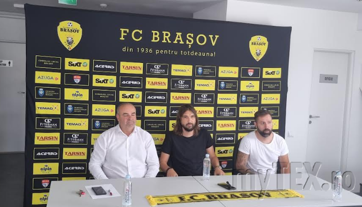 FC BRAȘOV. Alexa: „Pe cifre, eu sunt ANTRENORUL NR. 1 din Liga 2”! Lipsa galeriei e o problemă... 5 | MyTex.ro