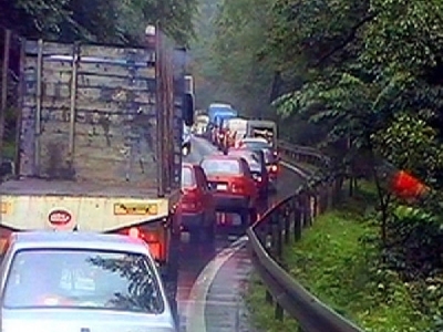 Accident pe DN 1 BRAȘOV - București! Trei mașini au fost implicate 5 | MyTex.ro