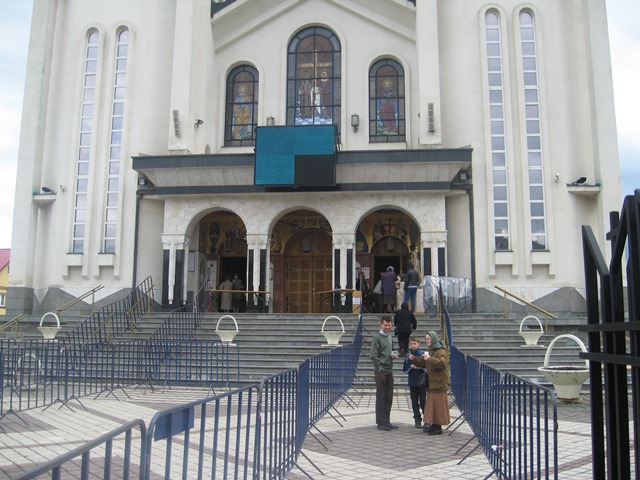 BRAȘOV. Pelerinaj fără înghesuială 38 article_435029_2.jpg