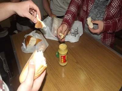 Update. Protestele studenților continuă - galerie foto 23 article_435353_2.jpg