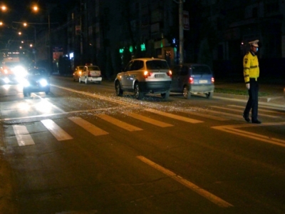 Lovit de o motocicletă, pe trecerea de pietoni 5 | MyTex.ro