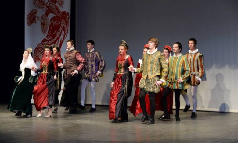 BRAȘOV. Cursuri gratuite de dans istoric 5 | MyTex.ro