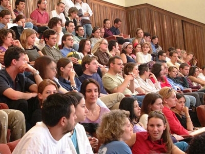 UPDATE. Zeci de studenți, gest extrem 5 | MyTex.ro