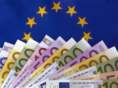Finanţări de 1 miliard de euro, suspendate de UE 5 | MyTex.ro