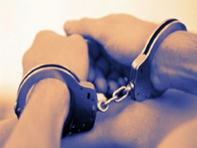 Opt inși au fost arestați preventiv pentru PROXENETISM 5 | MyTex.ro