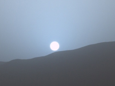 Premieră. Roverul Curiosity a surprins un apus de Soare pe Marte 5 | MyTex.ro