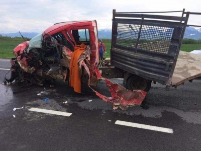 Update. BRAȘOV. O persoană a MURIT în urma accidentului de pe DN 1! Sunt mai mulți răniți! 5 | MyTex.ro