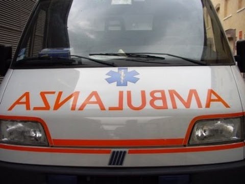 Copil în stare gravă. A căzut pe beton de la 6 metri 5 | MyTex.ro