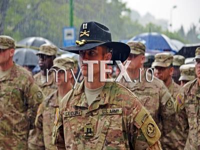 article_436514_10.jpg