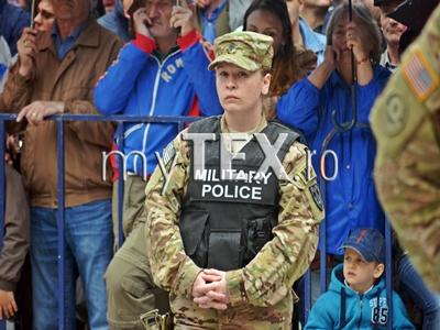 article_436514_9.jpg