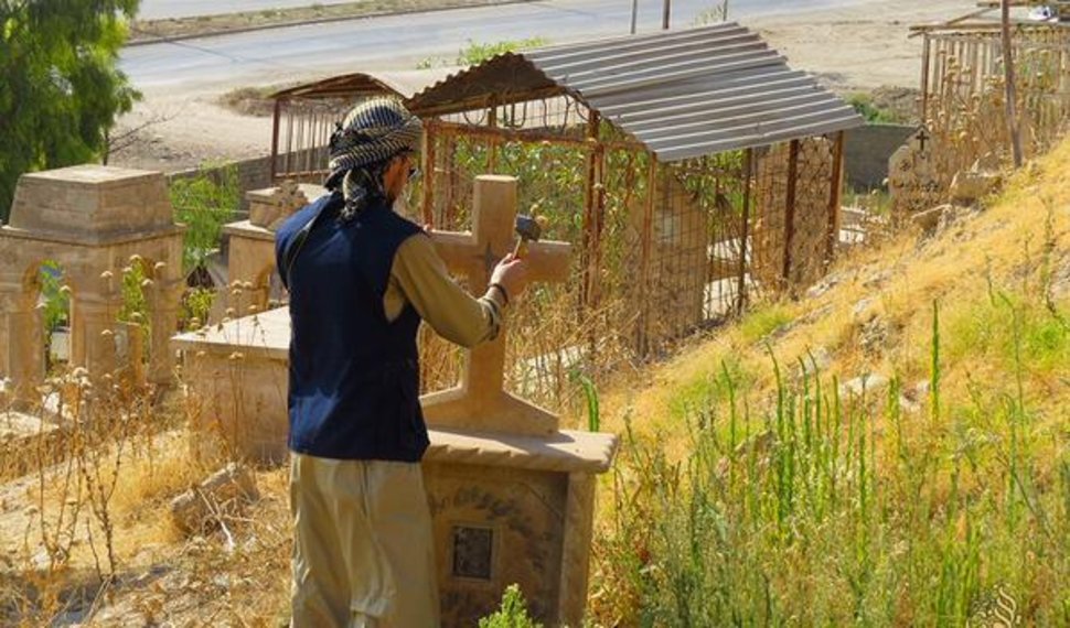 FOTO-ȘOC. În Mosul, jihadiștii distrug... 34 article_436562_6.jpg