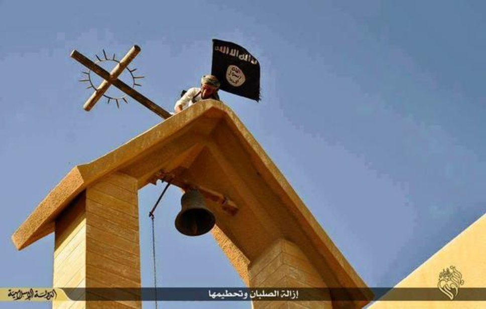 FOTO-ȘOC. În Mosul, jihadiștii distrug... 31 article_436562_9.jpg