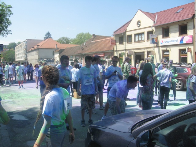 BRAȘOV. Distracție maximă la „Crosul colorat” - galerie foto 48 article_436750_15.jpg