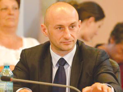 Aeroportul Brașov nu figurează în Masterplanul de Transport 5 | MyTex.ro