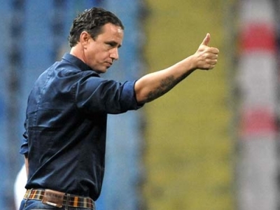 SURPRIZĂ DE PROPORȚII. Cu ce club negociază „Reghe”?!... 5 | MyTex.ro