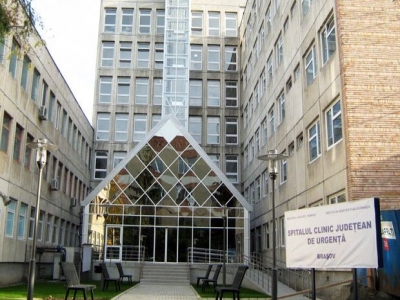 BRAȘOV. Pieton lovit de mașină, pe strada Carpaților 5 | MyTex.ro