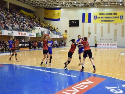 BRAȘOV. Corona, victorie la Roman în primul meci al finalei mici 5 | MyTex.ro