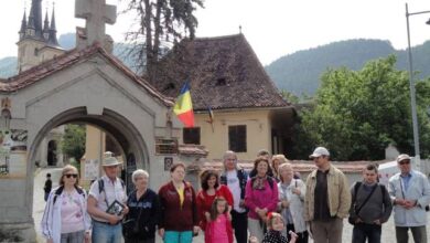 BRAȘOV. Plimbare pe la troiţele din Șchei 17 | MyTex.ro