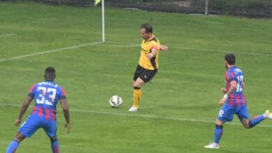 FC BRAȘOV. O Țâră de speranţă. Victoria cu Viitorul îi ţine în viaţă pe „stegari” 1 | MyTex.ro