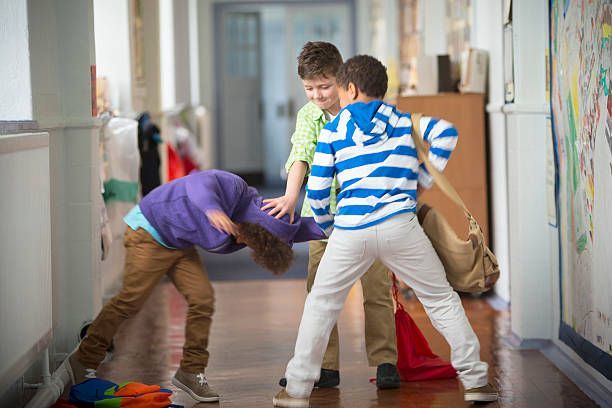 IPJ BRAȘOV: Raportarea în timp util a situațiilor de bullying este esențială / Acțiuni preventive în mai multe școli... 5 | MyTex.ro
