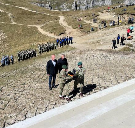 ceremonie-Cruce-Caraiman (1)_300442.jpeg