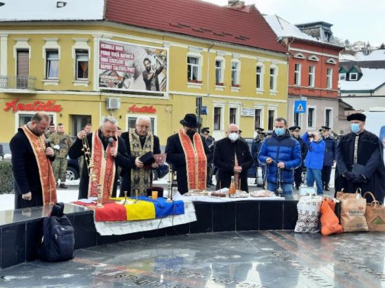 ceremonie-anticomunisti3_295239.jpg
