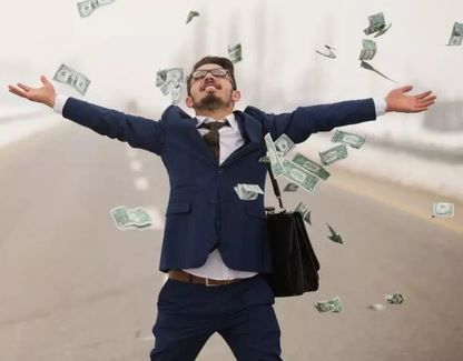 Un bărbat a primit 190.000 de dolari drept salariu, din greșeală 5 | MyTex.ro