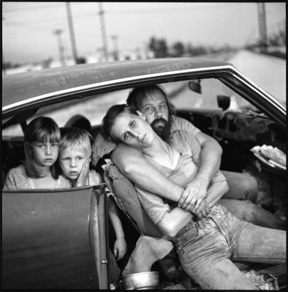 dammfamilybw_183761.jpg