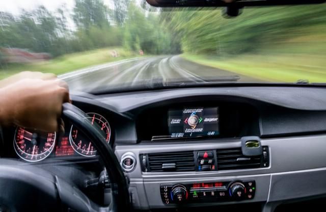 Oficial român prins cu droguri 5 | MyTex.ro