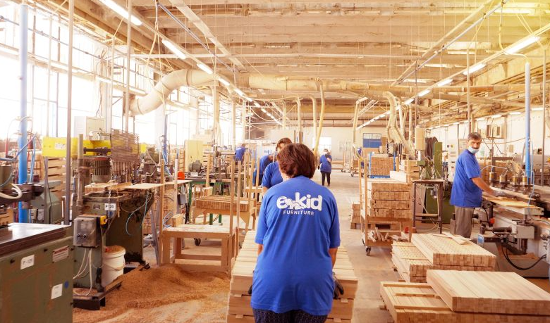 BRAȘOV. Producător francez de mobilă, punct de lucru în orașul nostru! 5 | MyTex.ro