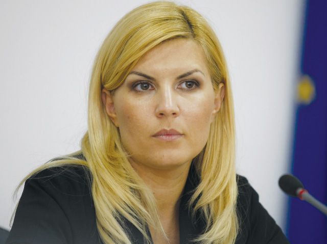 Elena Udrea, despre „trădătorii” lui Traian Băsescu 6 elenaudrea_5.jpg