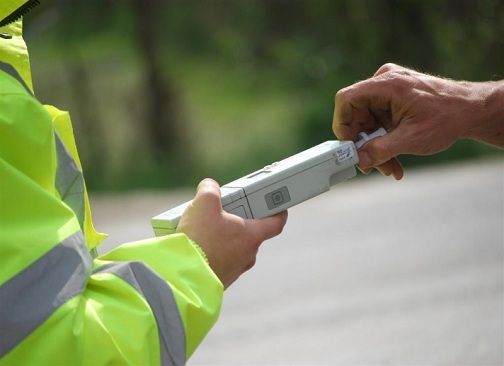 BRAȘOV. Băcăuan prins beat criță în traficul din municipiu / Dosare penale și pe DN 13 și în Făgăraș 5 | MyTex.ro