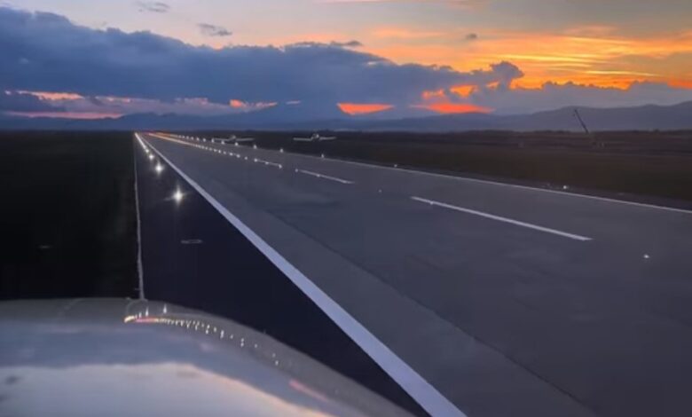 Aeroportul Brașov. Bilete vândute de peste 100.000 de euro 3 Aeroportul Brașov | MyTex.ro