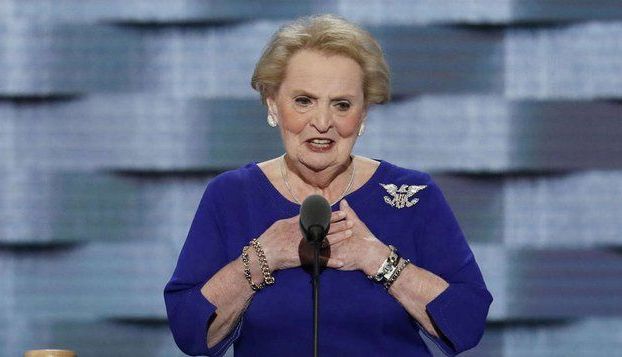 A murit Madeleine Albright, prima femeie secretar de stat al Statelor Unite 5 | MyTex.ro