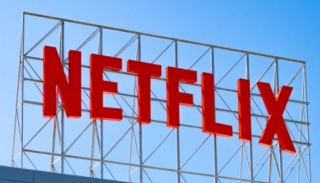 Serial Netflix întrerupt de o tragedie 5 | MyTex.ro